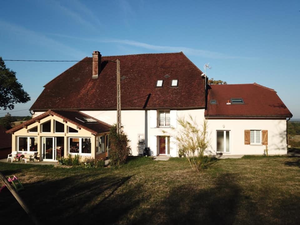 לינה וארוחת בוקר Montmorot La Ferme De Montard מראה חיצוני תמונה