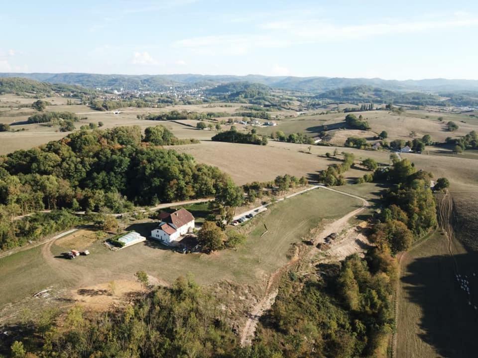 לינה וארוחת בוקר Montmorot La Ferme De Montard מראה חיצוני תמונה